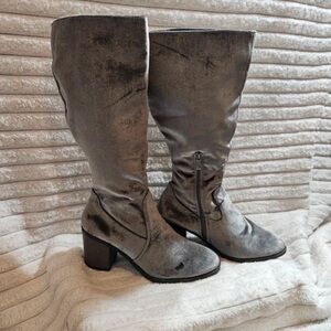 Chic Metallic Heeled Boots for Women